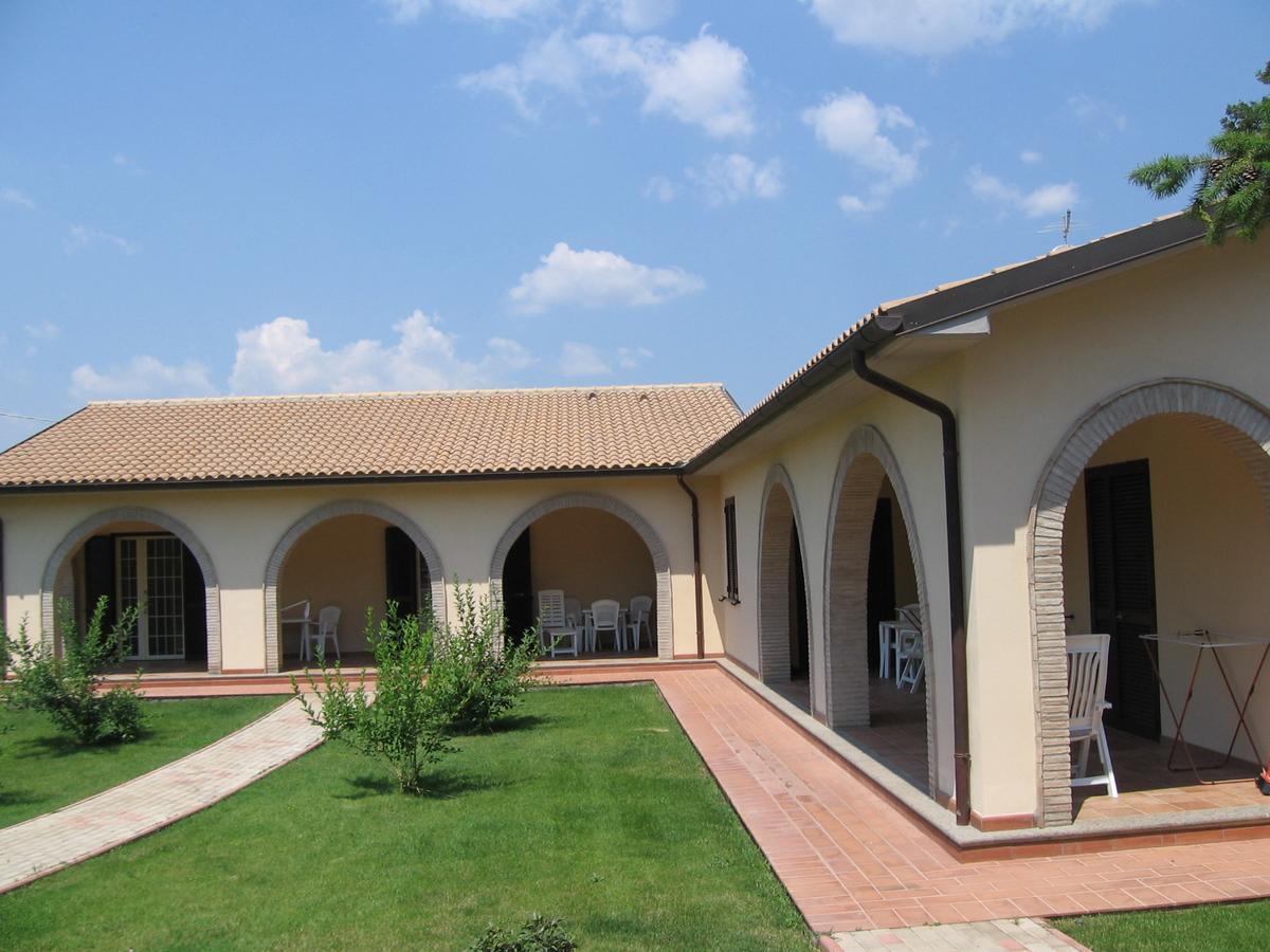 Agriturismo Il Giardino Saturnia Luaran gambar
